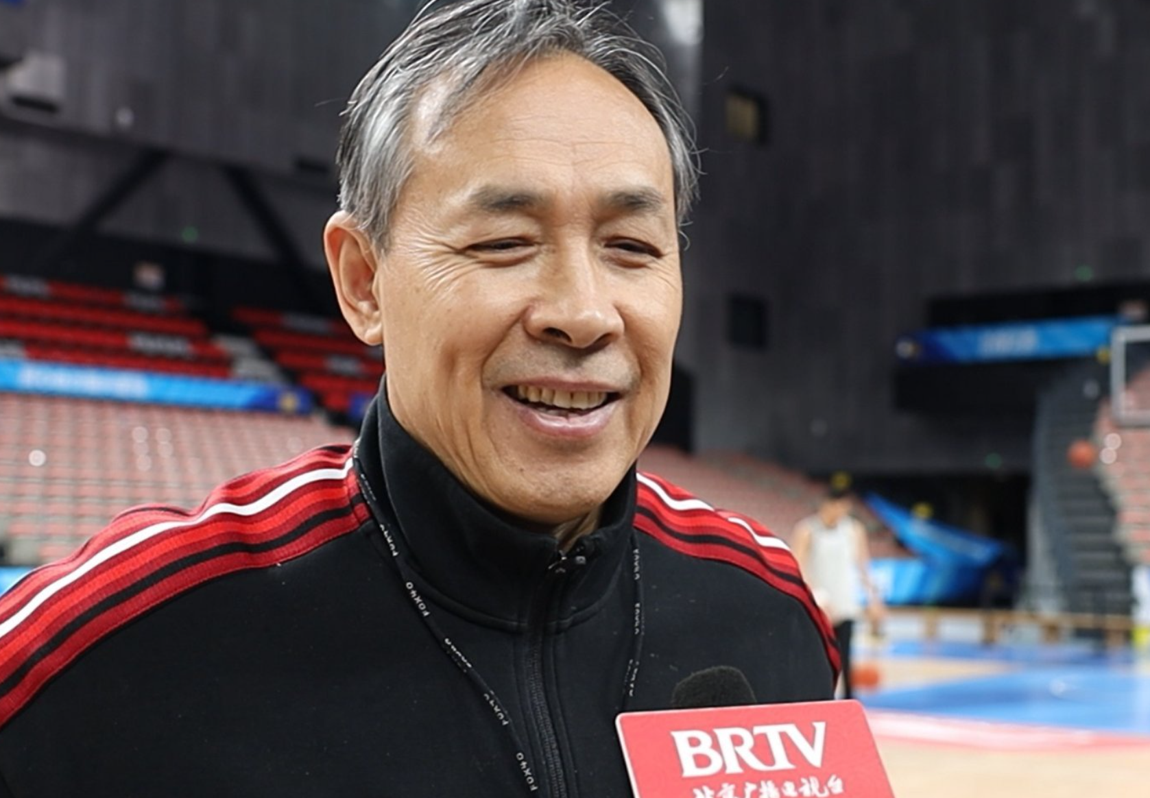 国际足联世界杯-许利民展望江苏!心情不错,CBA无弱旅,谈赵睿恢复计划格局大!